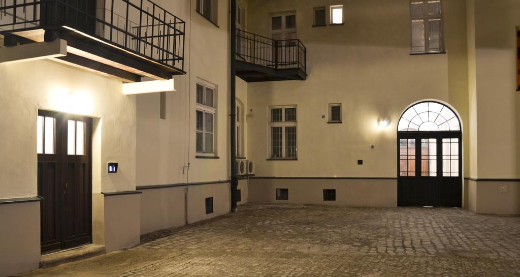 777 Apartaments Krasków Exterior foto