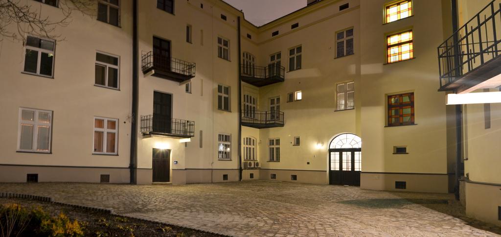 777 Apartaments Krasków Exterior foto