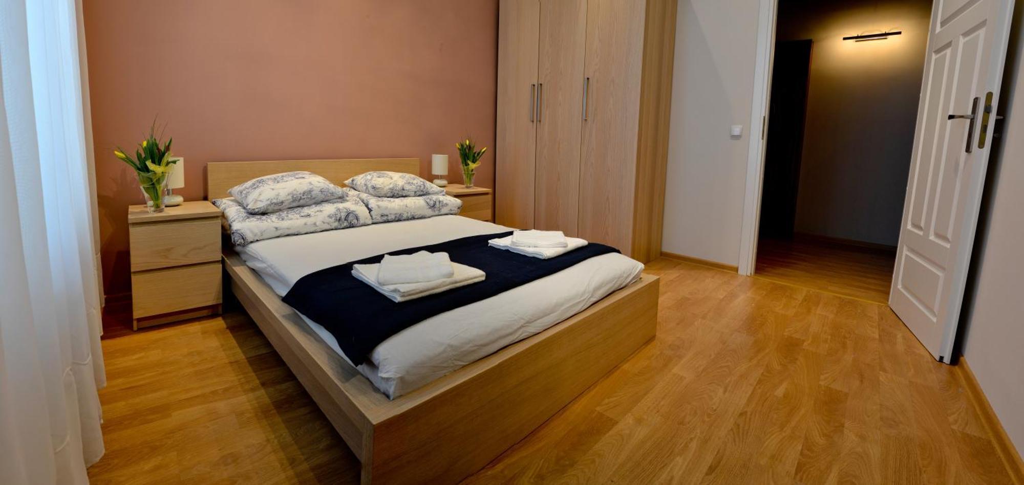 777 Apartaments Krasków Exterior foto